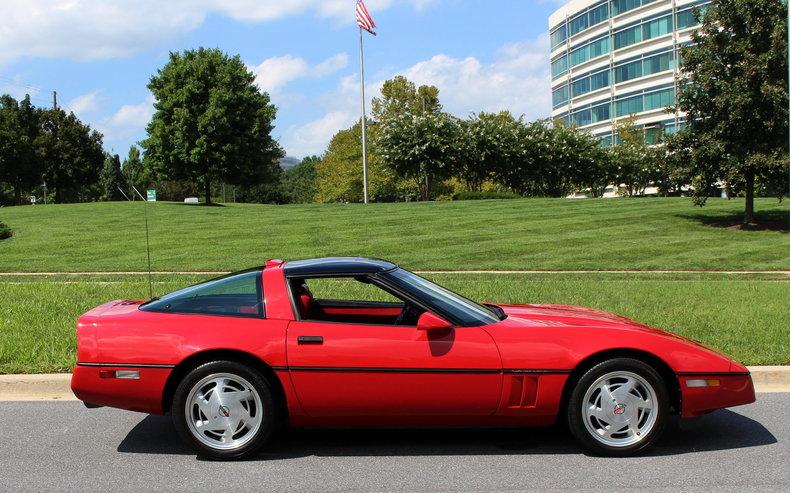 Chevrolet corvette targa