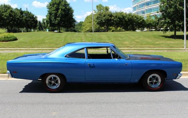 1969 Plymouth Hemi Road Runner 