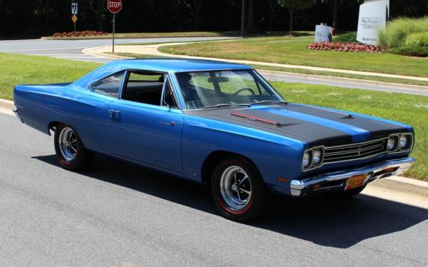 1969 Plymouth Hemi Road Runner 