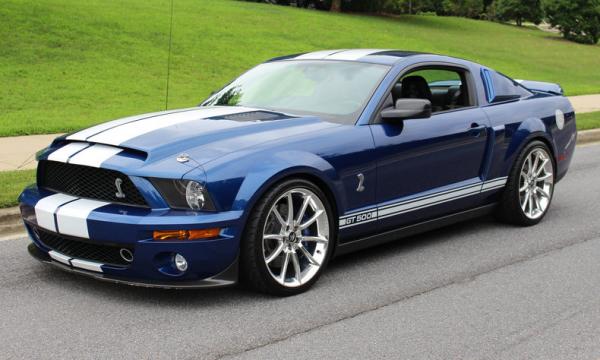 2009 Ford Mustang Shelby GT500 SUPERSNAKE 