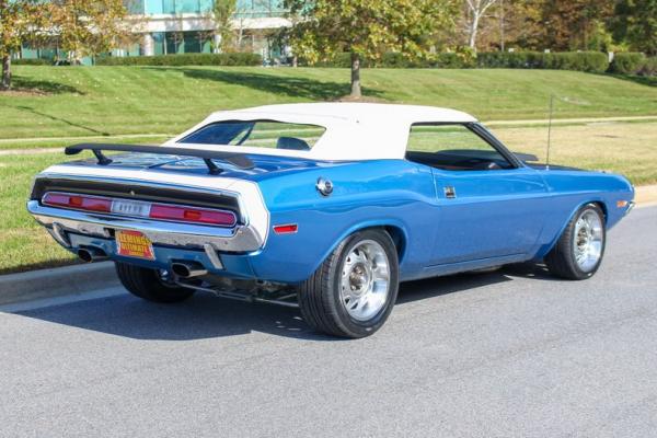 1970 Dodge Challenger 426 HEMI 