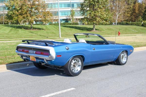 1970 Dodge Challenger 426 HEMI 