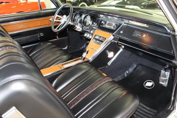 1965 Buick Riviera 