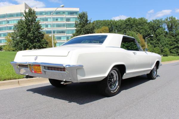 1965 Buick Riviera 