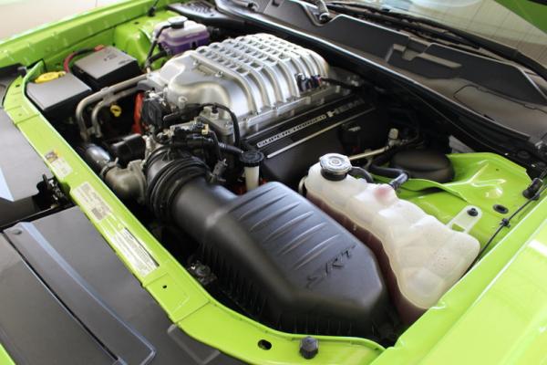 2015 Dodge Challenger SRT Hellcat 