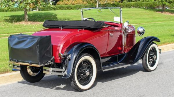 1930 Ford Model A Roadster 