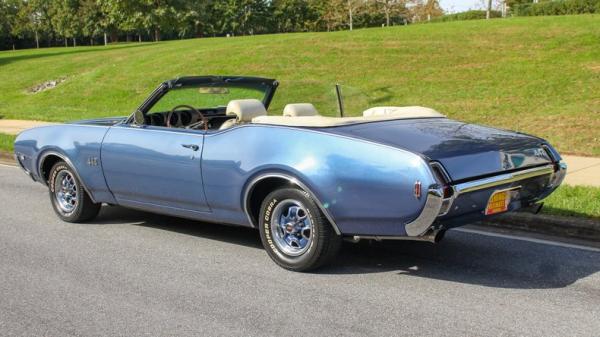 1969 Oldsmobile 442 Convertible 