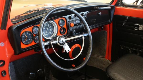 1971 Volkswagen Super Beetle Cabriolet 