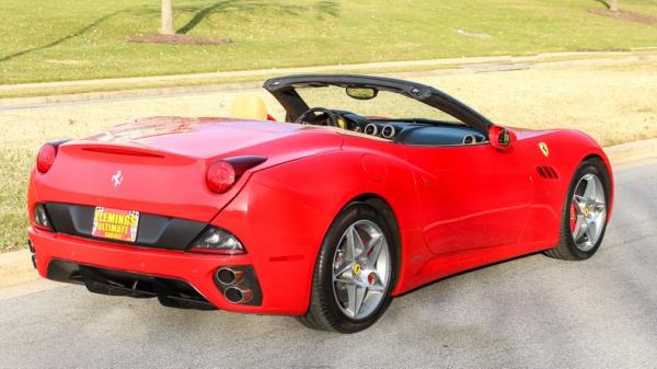 2010 Ferrari California Spyder 