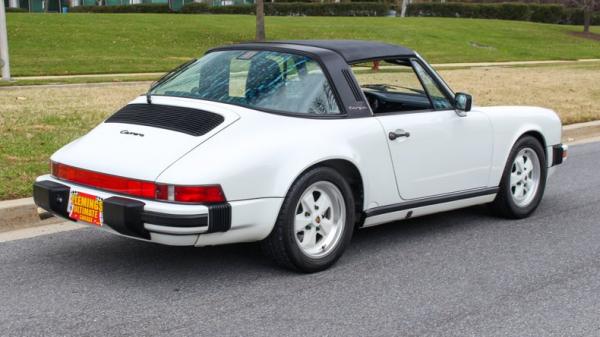 1988 Porsche 911 Targa 