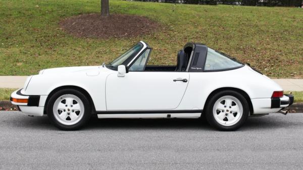 1988 Porsche 911 Targa 